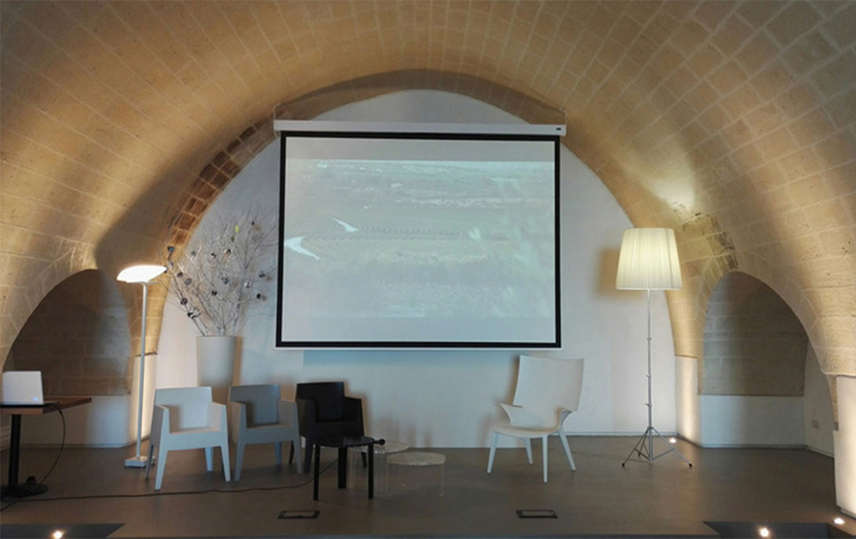 Sala del Golfo presso Masseria Amastuola: location per eventi MICE